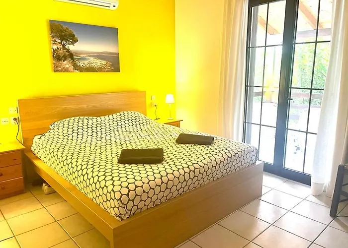 Vakantiehuis Garden Gialova