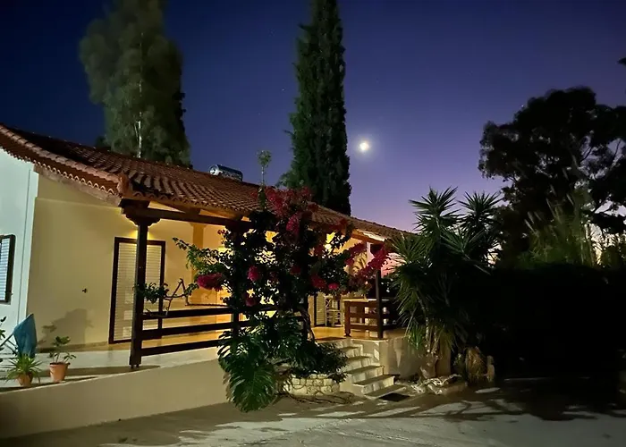 Garden Vakantiehuis Gialova
